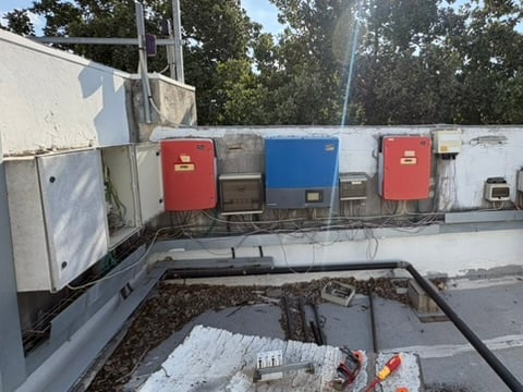 שדרוג מערכת והחלפת לוח איסוף — לפני