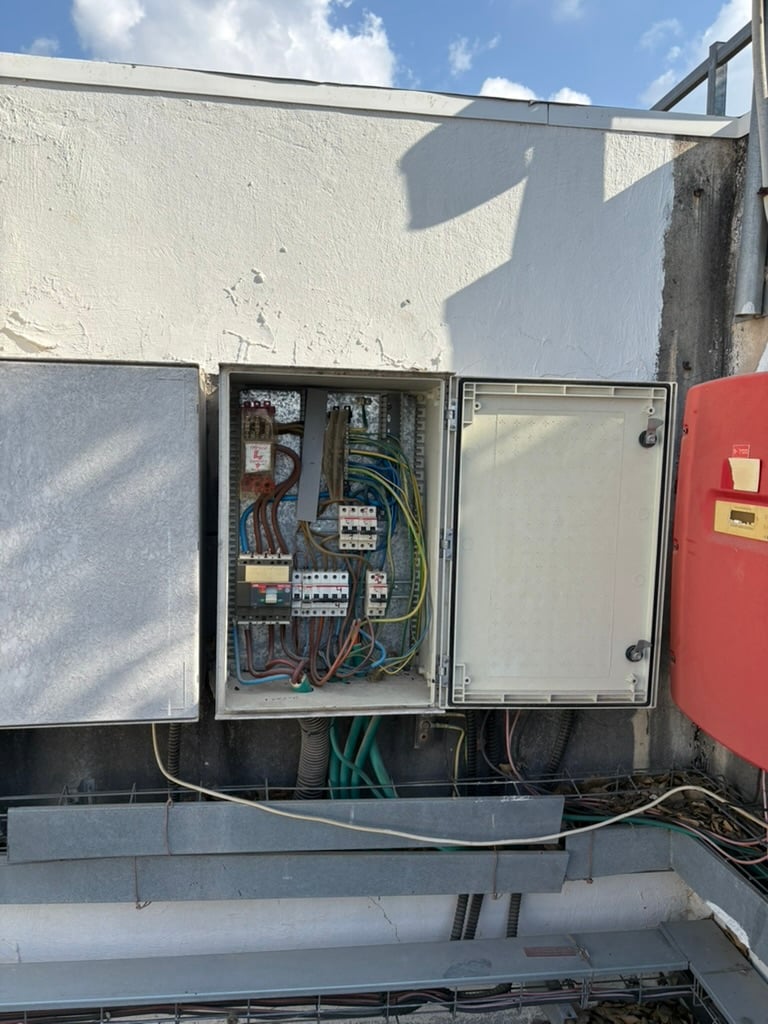שדרוג מערכת והחלפת לוח איסוף — לפני